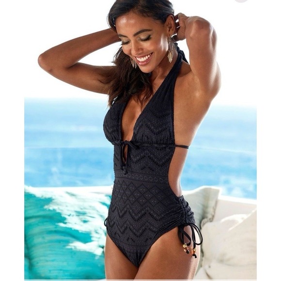 Lascana Other - Lascana Pure Selection Size 8 C/D Plunge Crochet Halter One Piece Swimsuit Black